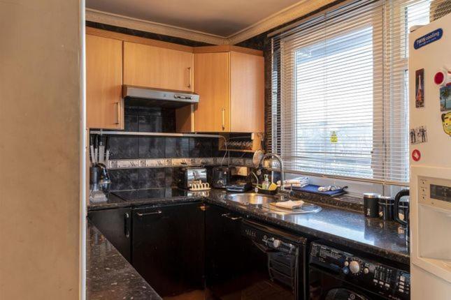 1 Bedroom Flat Close To City With Free Parking Arrangement London Exterior foto