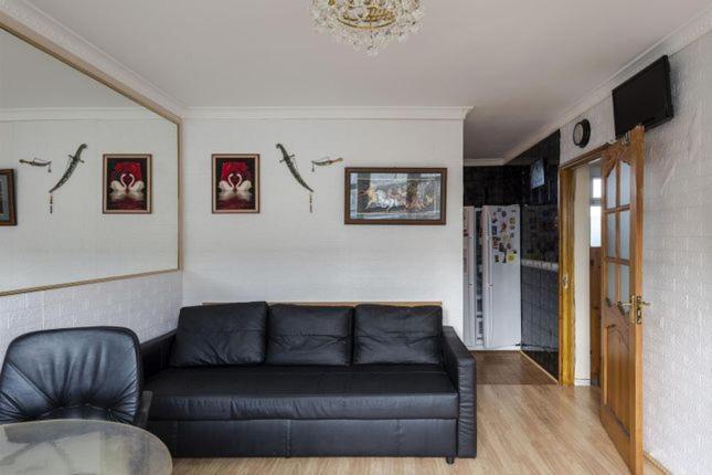 1 Bedroom Flat Close To City With Free Parking Arrangement London Exterior foto